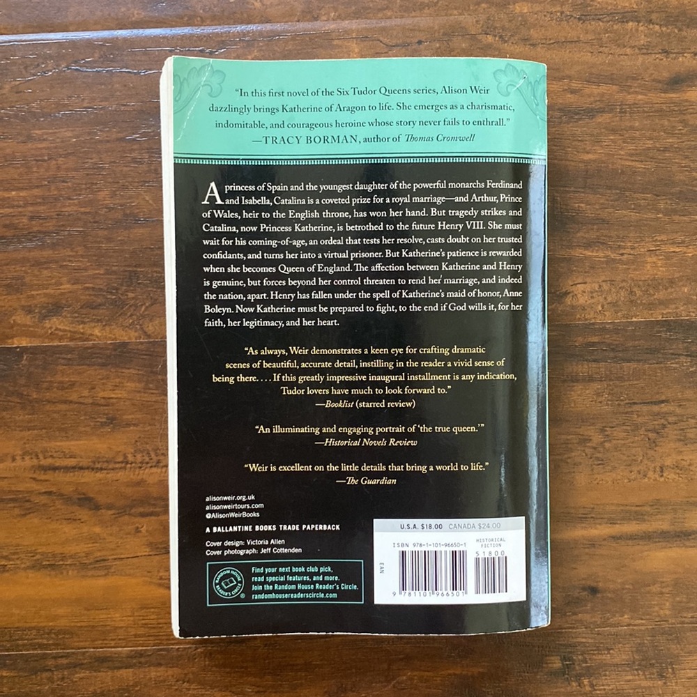 Katherine of Aragon: The True Queen by - Green Cover - Picture 2 of 5